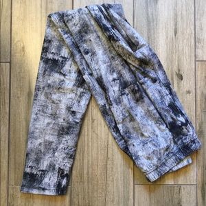 Agnes and Dora s/m leggings
